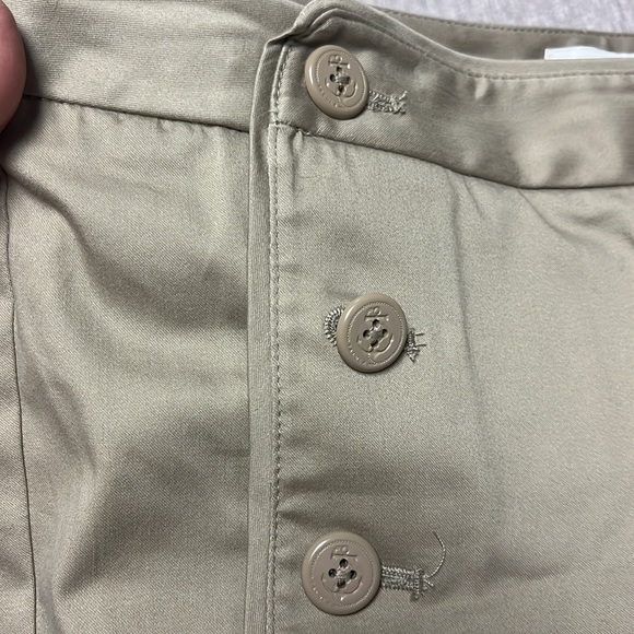 Tommy Hilfiger shorts - Picture 2 of 6